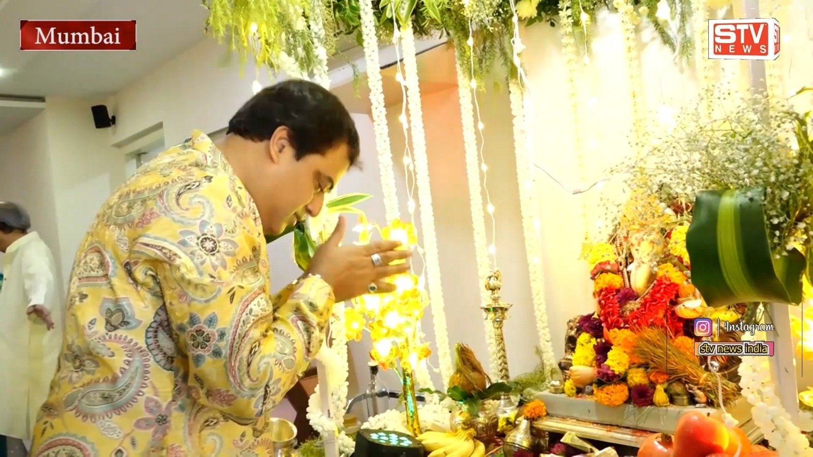 STV News | Ganesh Chaturthi News l Ganpati Bappa arrives at Ashish Gadkari's house, President Zebrro Foundation